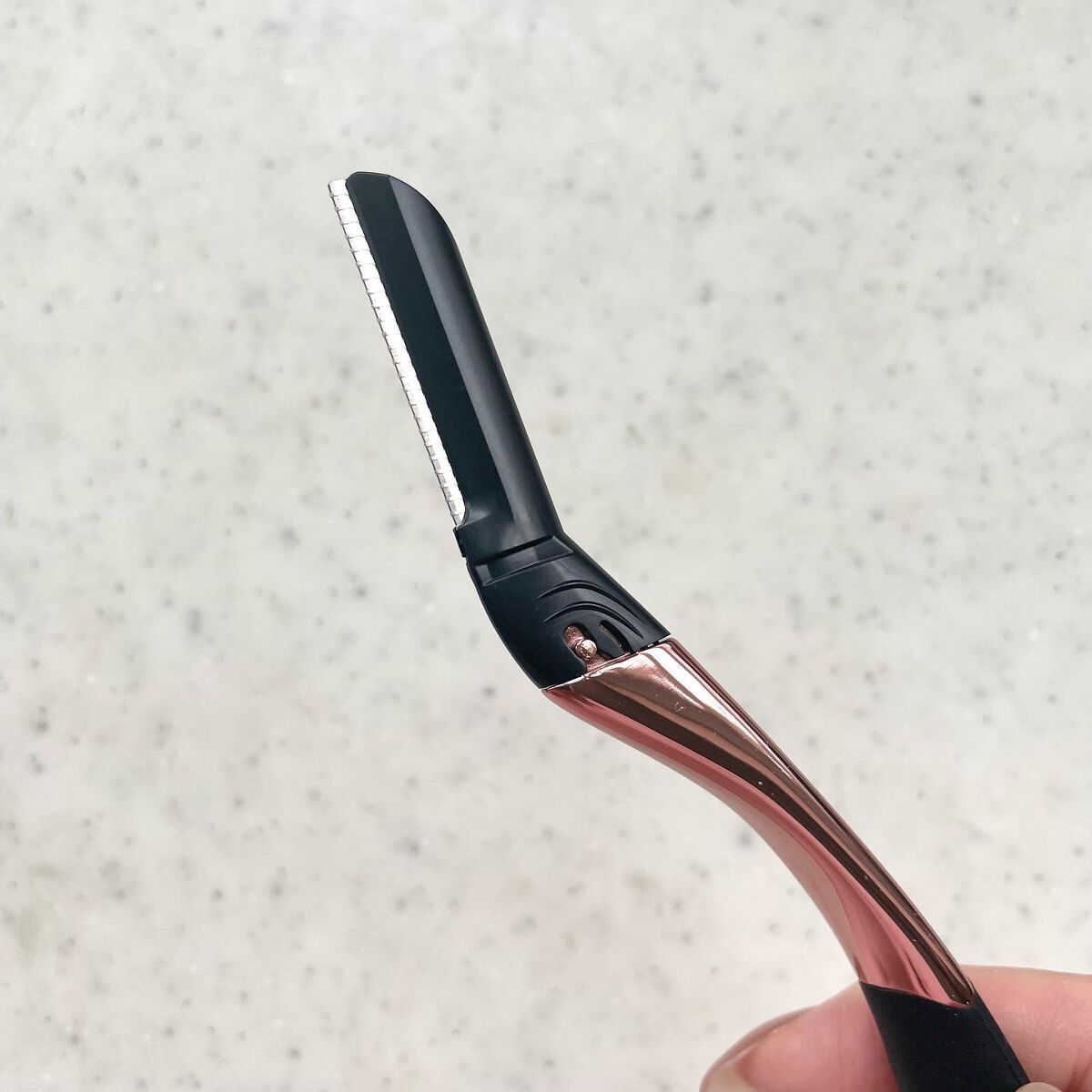 サロンプラス トーンアップ フェイススムーサー ホルダー（刃付き）/サロンプラス/シェーバーを使ったクチコミ（3枚目）