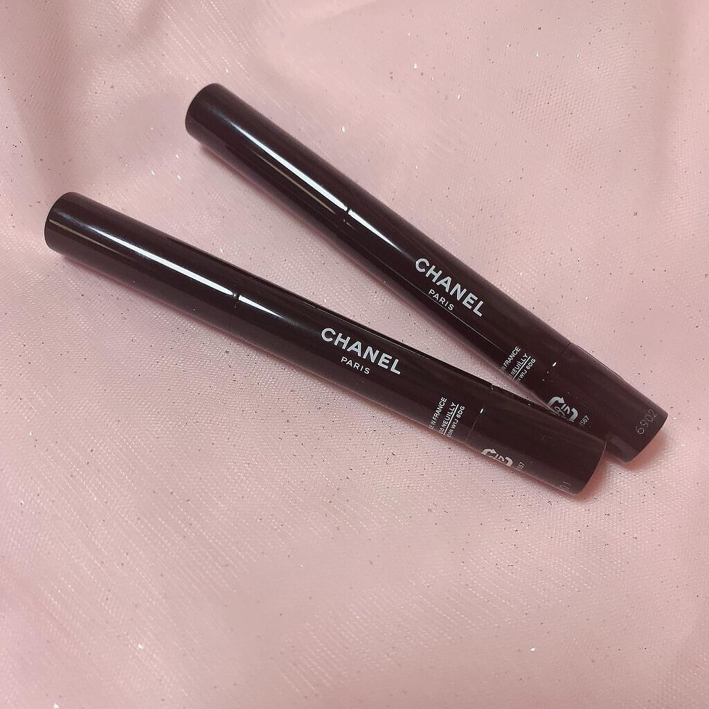スティロ ルミエール ルガール 557 エクラ/CHANEL/リキッドアイシャドウを使ったクチコミ（2枚目）