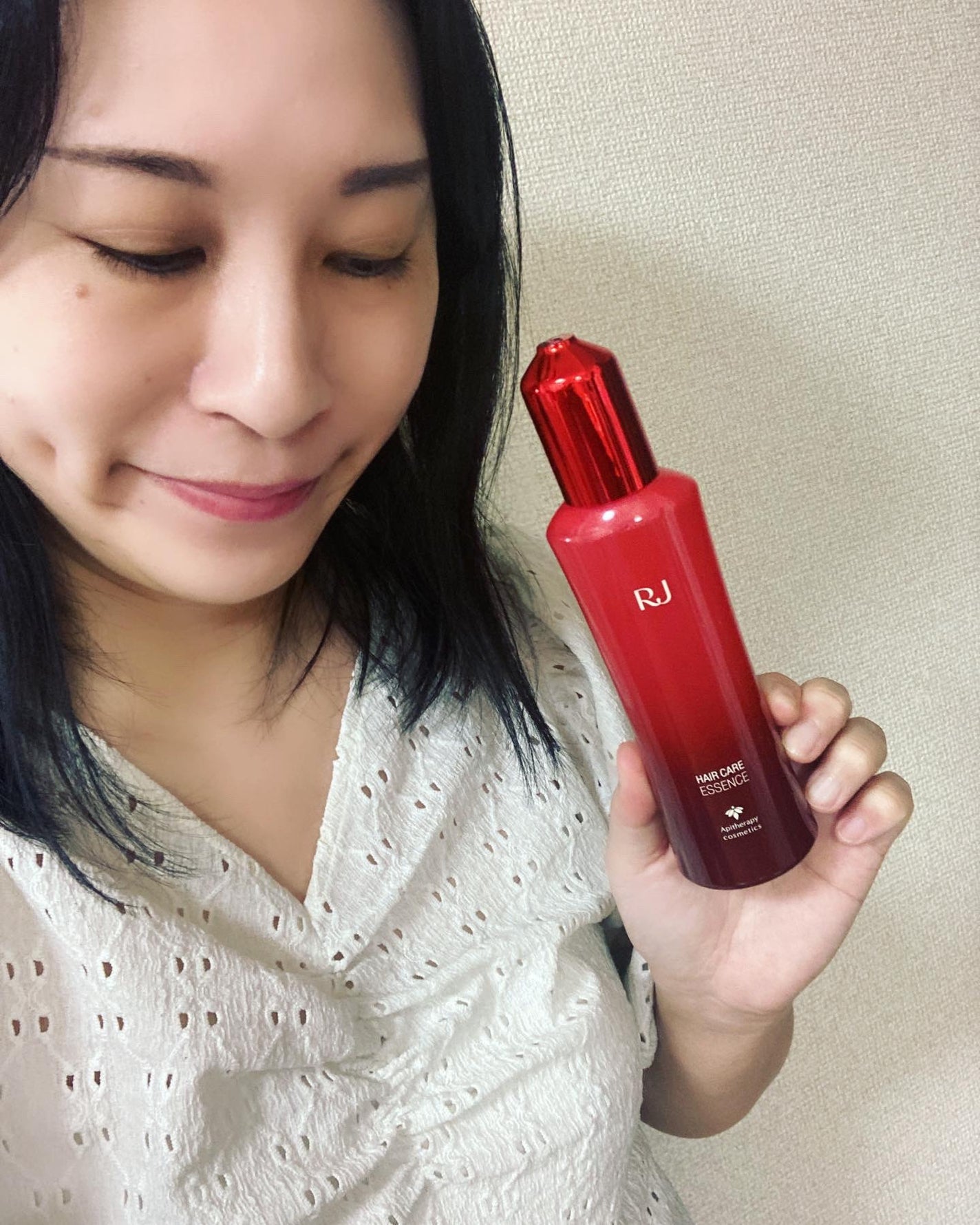 薬用 RJ地肌ケア エッセンス /アピセラピーコスメティクス/頭皮ローションを使ったクチコミ(2枚目)