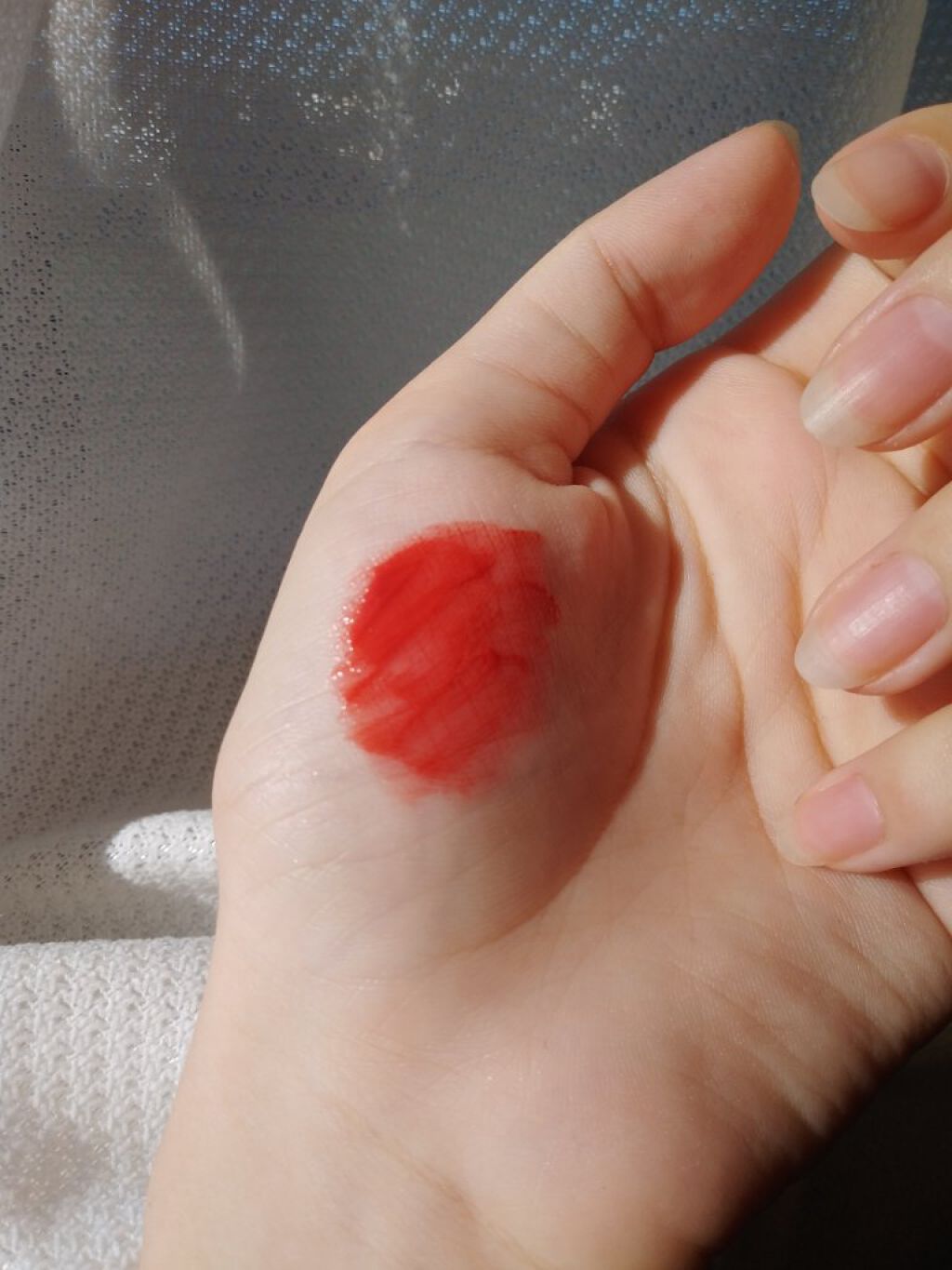 ジューシーラスティングティント/rom&nd/リップティントを使ったクチコミ（3枚目）