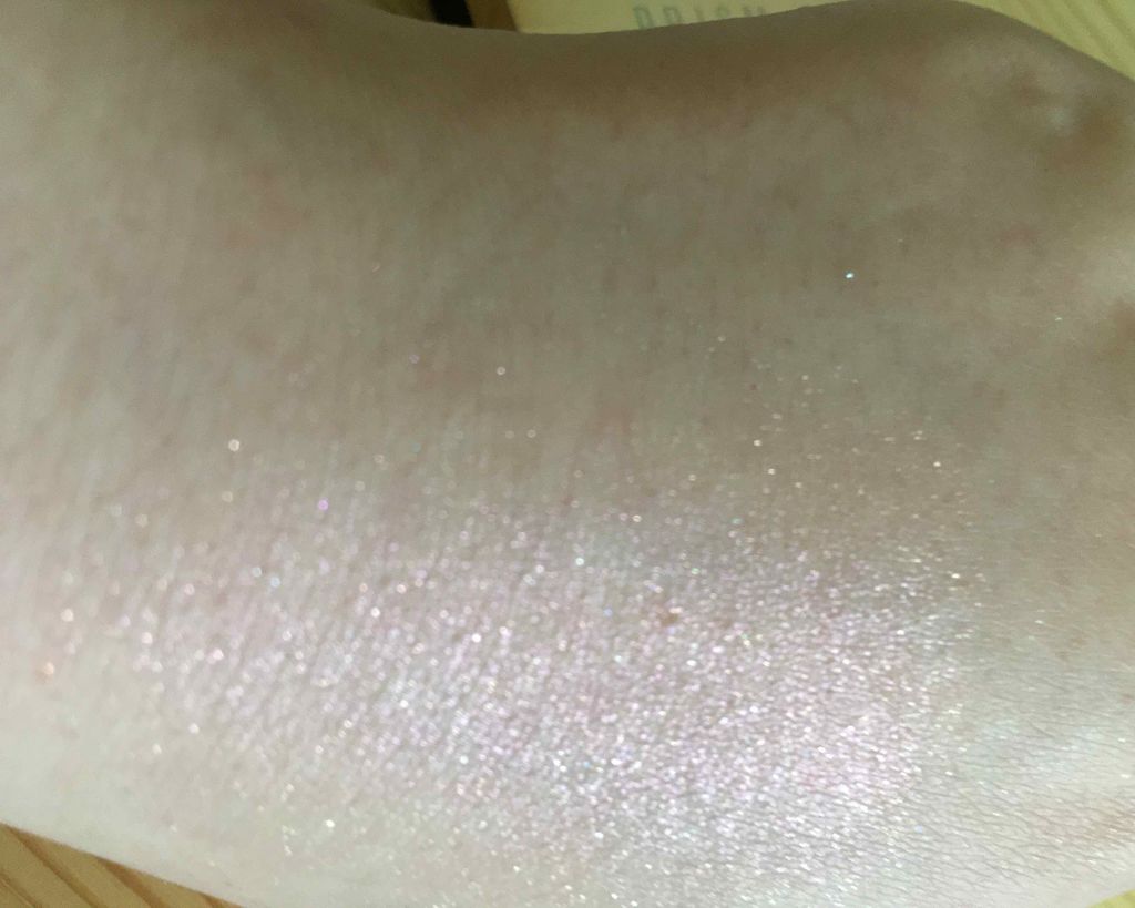 プリズム エアー ハイライター/CLIO/パウダーハイライトを使ったクチコミ(2枚目)