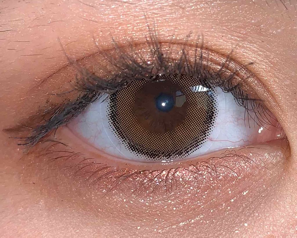 rei on LIPS 「アイクローゼット カンナロゼ#二重メイク#メイク写真#カラコン..」(1枚目)