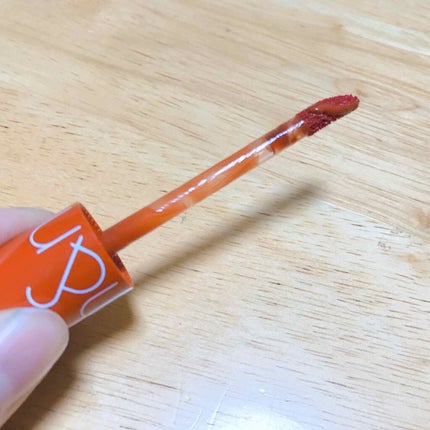 ジューシーラスティングティント/rom&nd/リップティントを使ったクチコミ(2枚目)