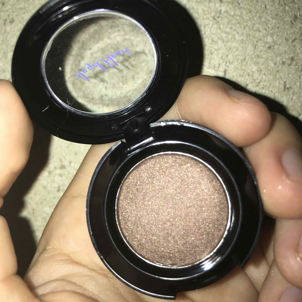 エンジェル ハート アイカラーズ/エンジェルハート/単色アイシャドウを使ったクチコミ（2枚目）