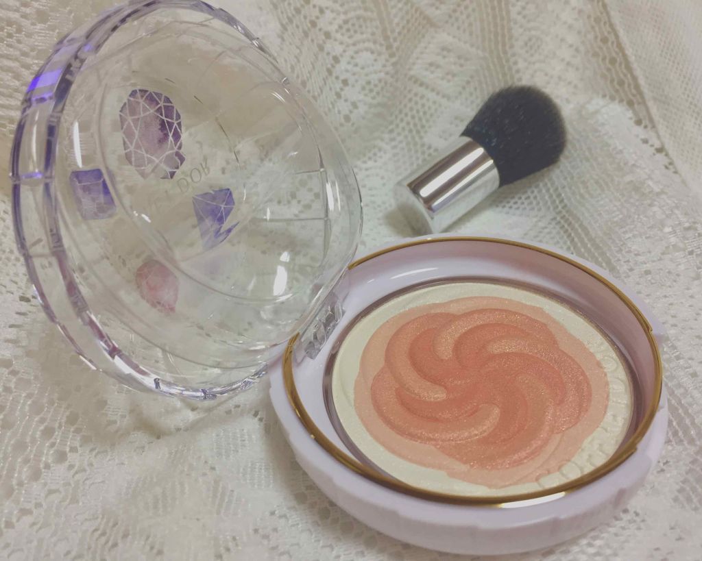 スマイルアップチークスN/コフレドール/パウダーチークを使ったクチコミ（2枚目）