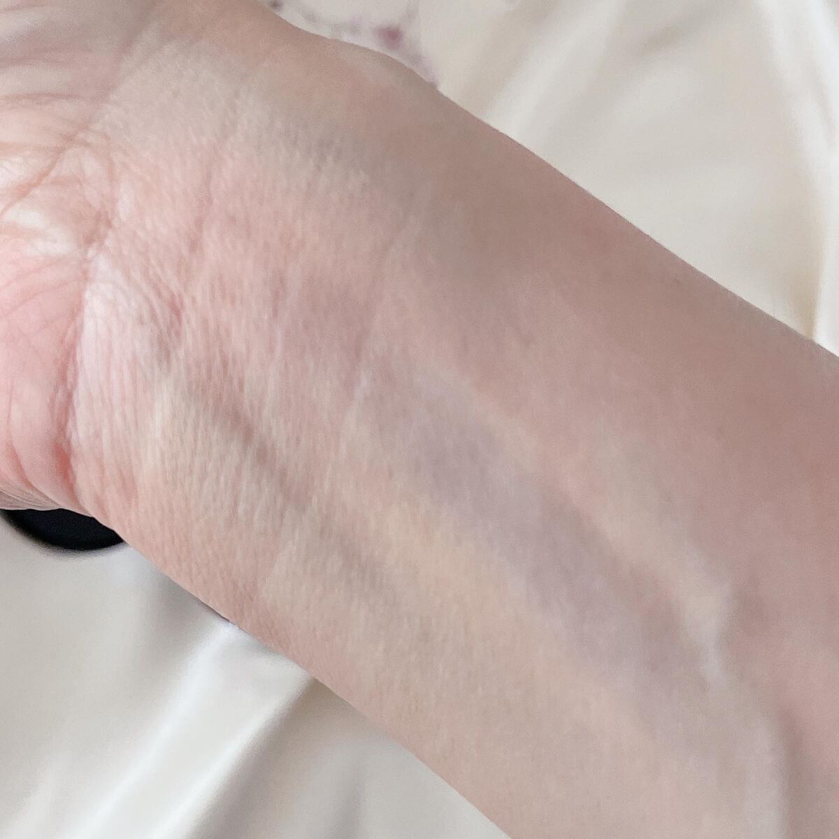 orange_glow_kwm on LIPS 「FAUスキンソリューションスタークッション✨とても高級感のある..」(4枚目)