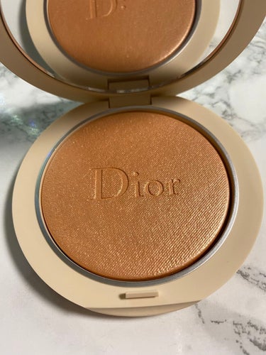 ディオールスキン フォーエヴァー クチュール ルミナイザー/Dior/プレストパウダーを使ったクチコミ（3枚目）