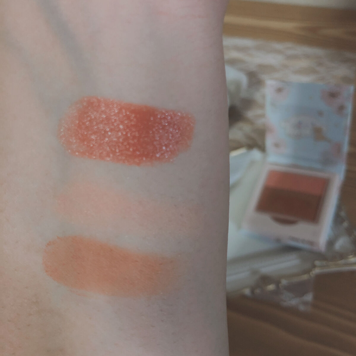 パウダー ブラッシュ 10 毛糸玉/PAUL & JOE BEAUTE/パウダーチークを使ったクチコミ（2枚目）