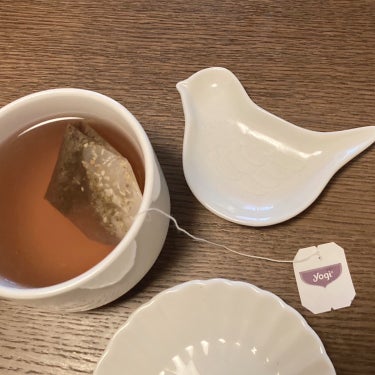 Yogi Tea ヨギティーのクチコミ「
健康にも美容にも良さそうな
yogi teaのハーブティーを
1日1回くらいは頂いてます☕️.....」（1枚目）