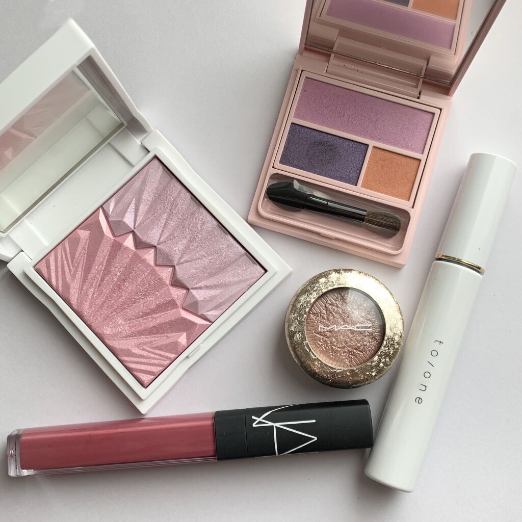 ゲラン メテオリット ハイライター デュオ ホログラフィック 試してみた】メテオリット ハイライター デュオ GUERLAINの人気色