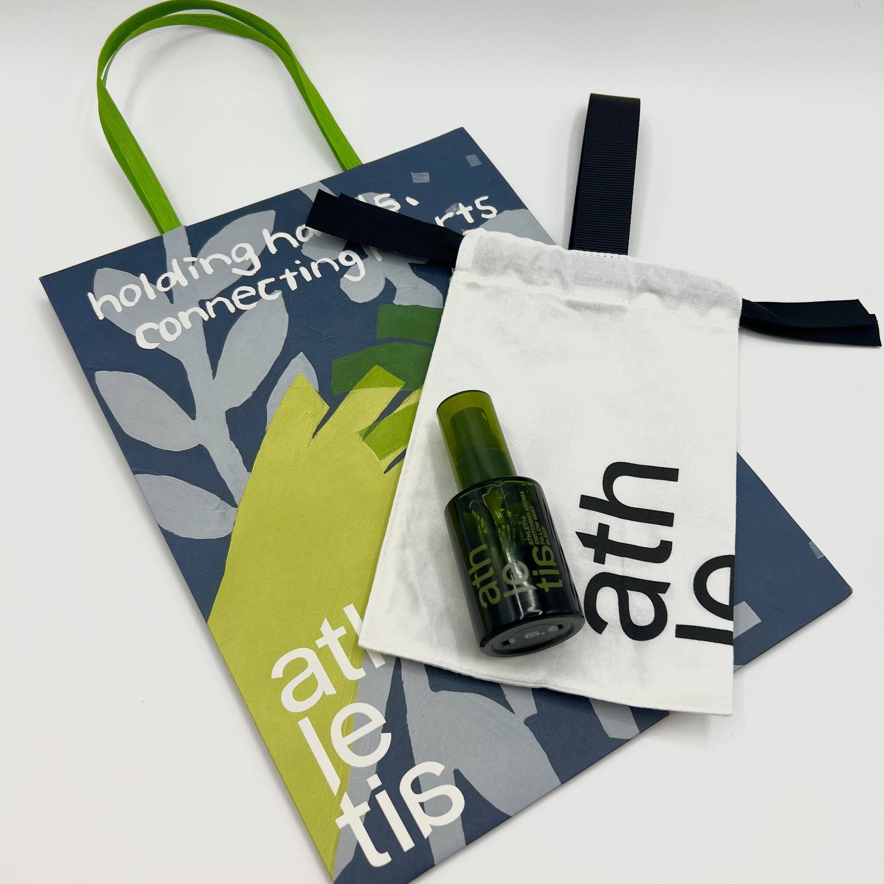 スイッチング アロマピローミスト SLEEP/athletia/ファブリックミストを使ったクチコミ（2枚目）