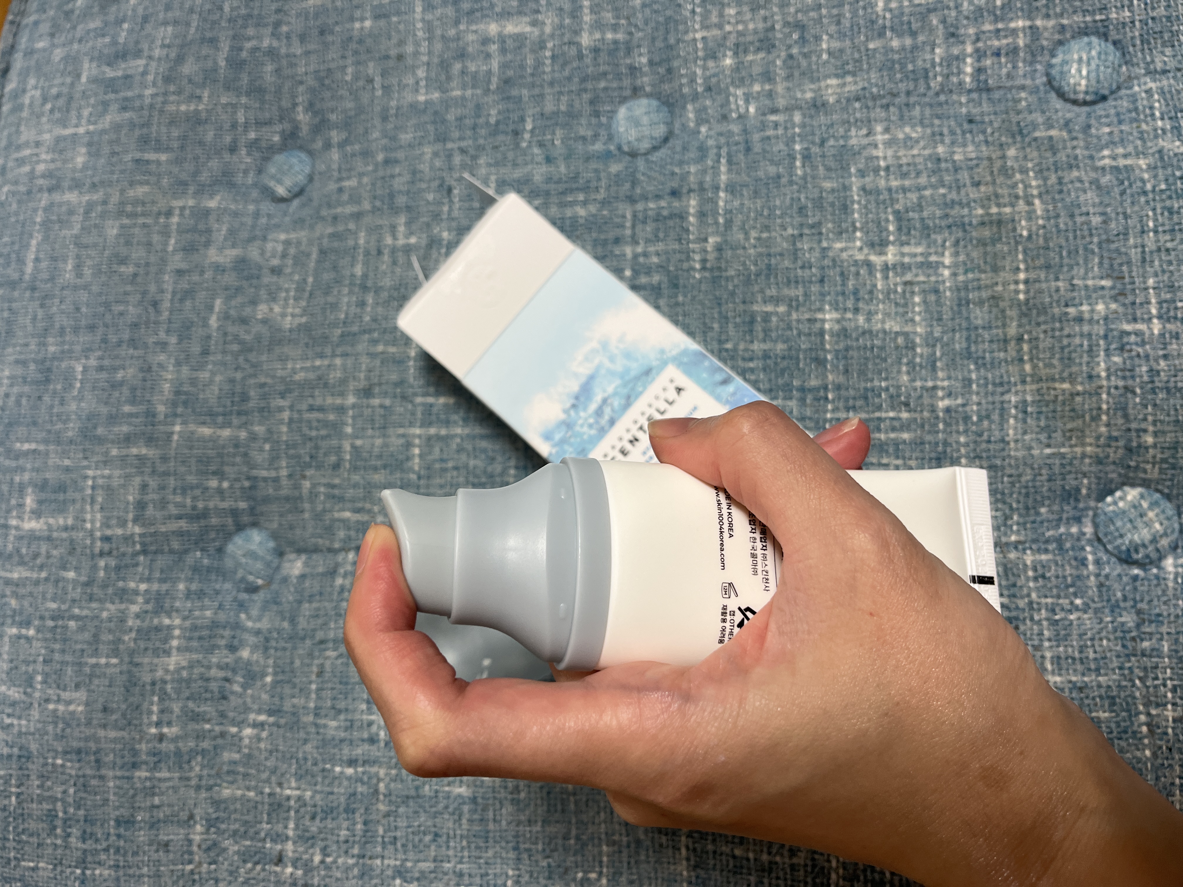 ヒアルーシカ ウォーターフィット サンセラム/SKIN1004/日焼け止めローションを使ったクチコミ（3枚目）