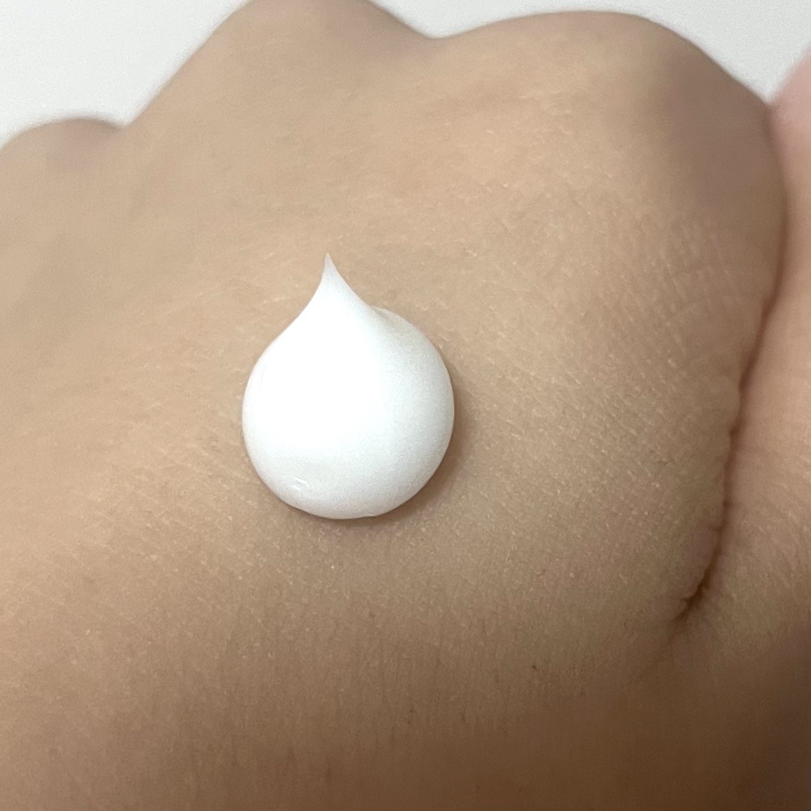 薬用ナイトパック/IHADA/フェイスクリームを使ったクチコミ（2枚目）