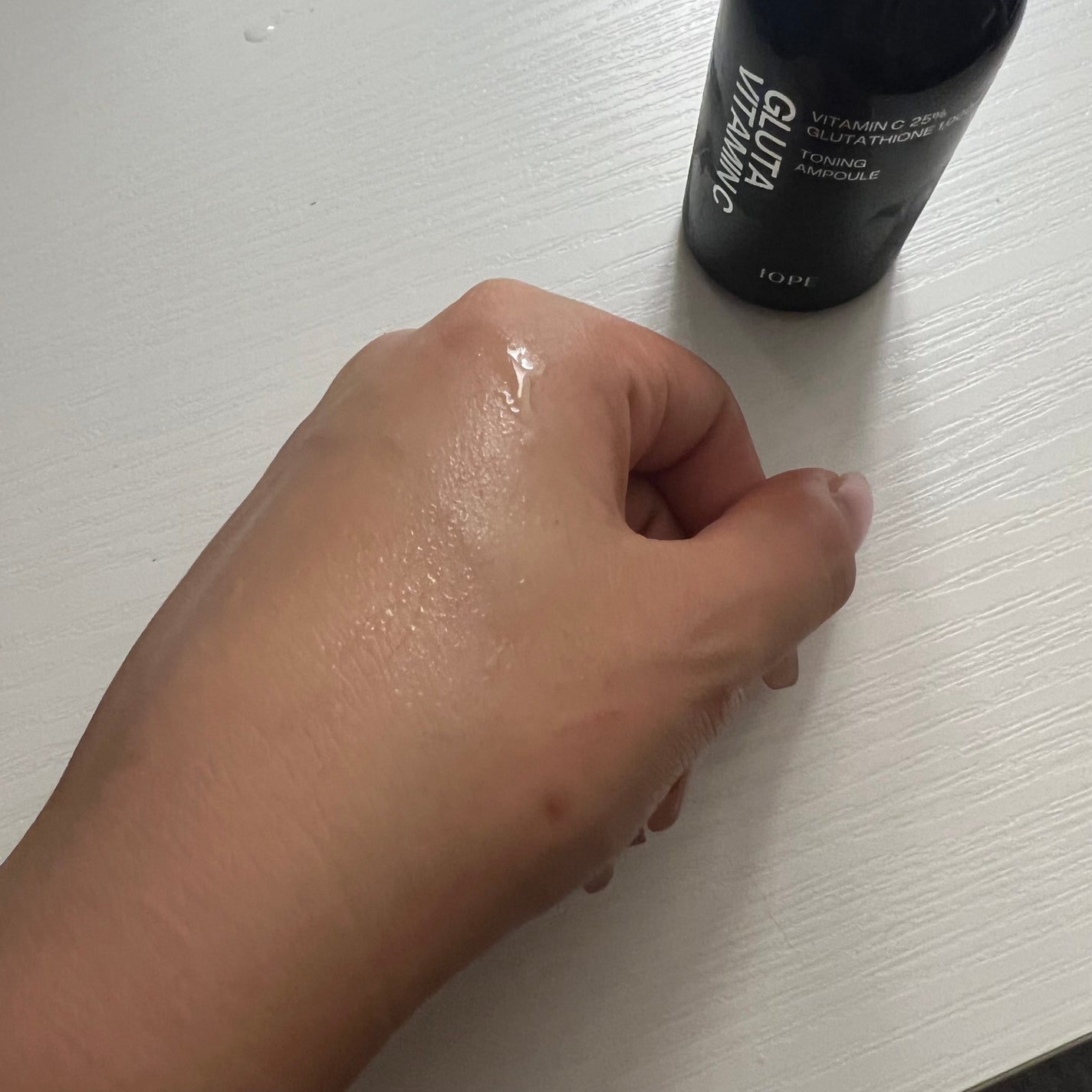 グルタ ビタミンC トーニング アンプル/IOPE/美容液を使ったクチコミ(3枚目)