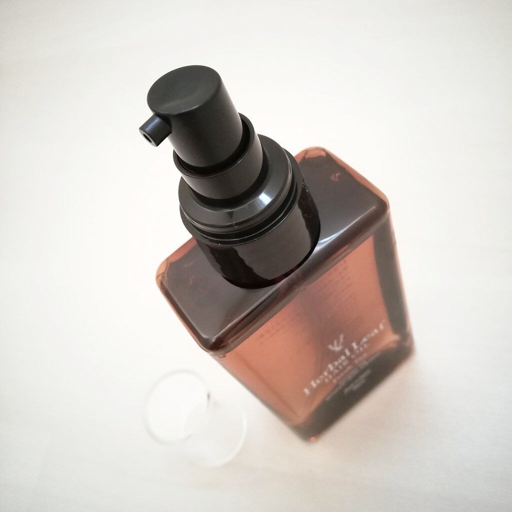 オーガニックヘアオイル フレッシュティーの香り/ハーバルリーフ/ヘアオイルを使ったクチコミ（3枚目）