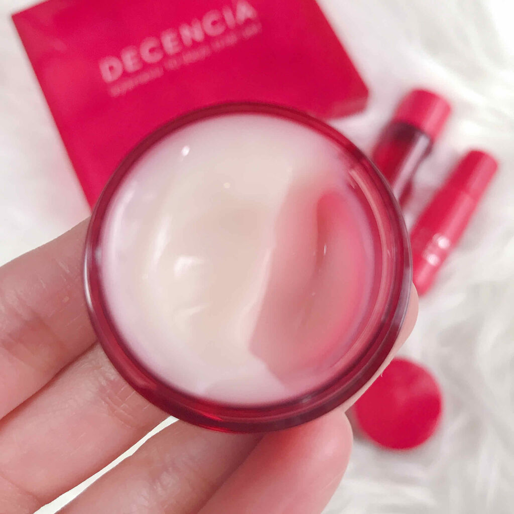 アヤナス クリーム コンセントレート/DECENCIA/フェイスクリームを使ったクチコミ（2枚目）