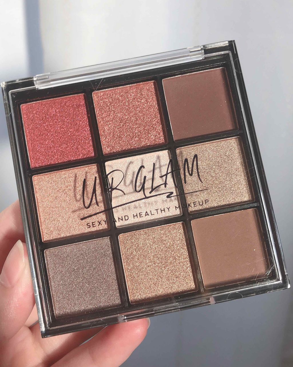 うみ on LIPS 「URGLAMブルーミングアイカラーパレット02真ん中のラメは涙..」(1枚目)