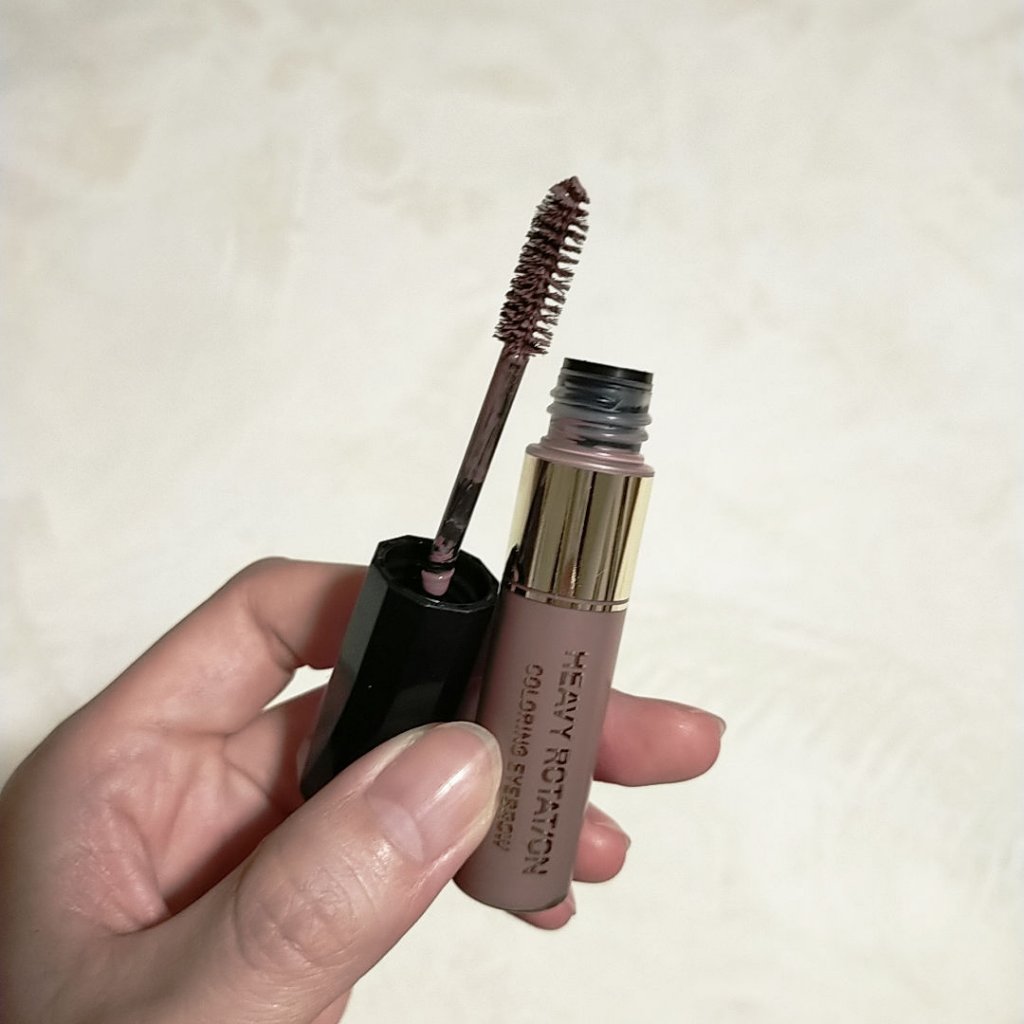 カラーリングアイブロウ/ヘビーローテーション/眉マスカラを使ったクチコミ（1枚目）