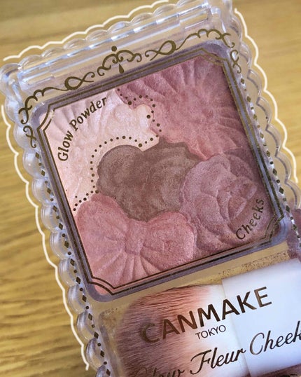 グロウフルールチークス/キャンメイク/パウダーチークを使ったクチコミ(1枚目)
