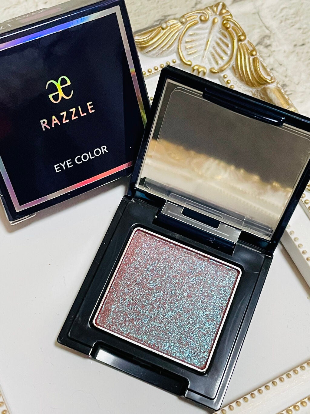 ラズル アイカラー/エレガンス ラズル /単色アイシャドウを使ったクチコミ(2枚目)