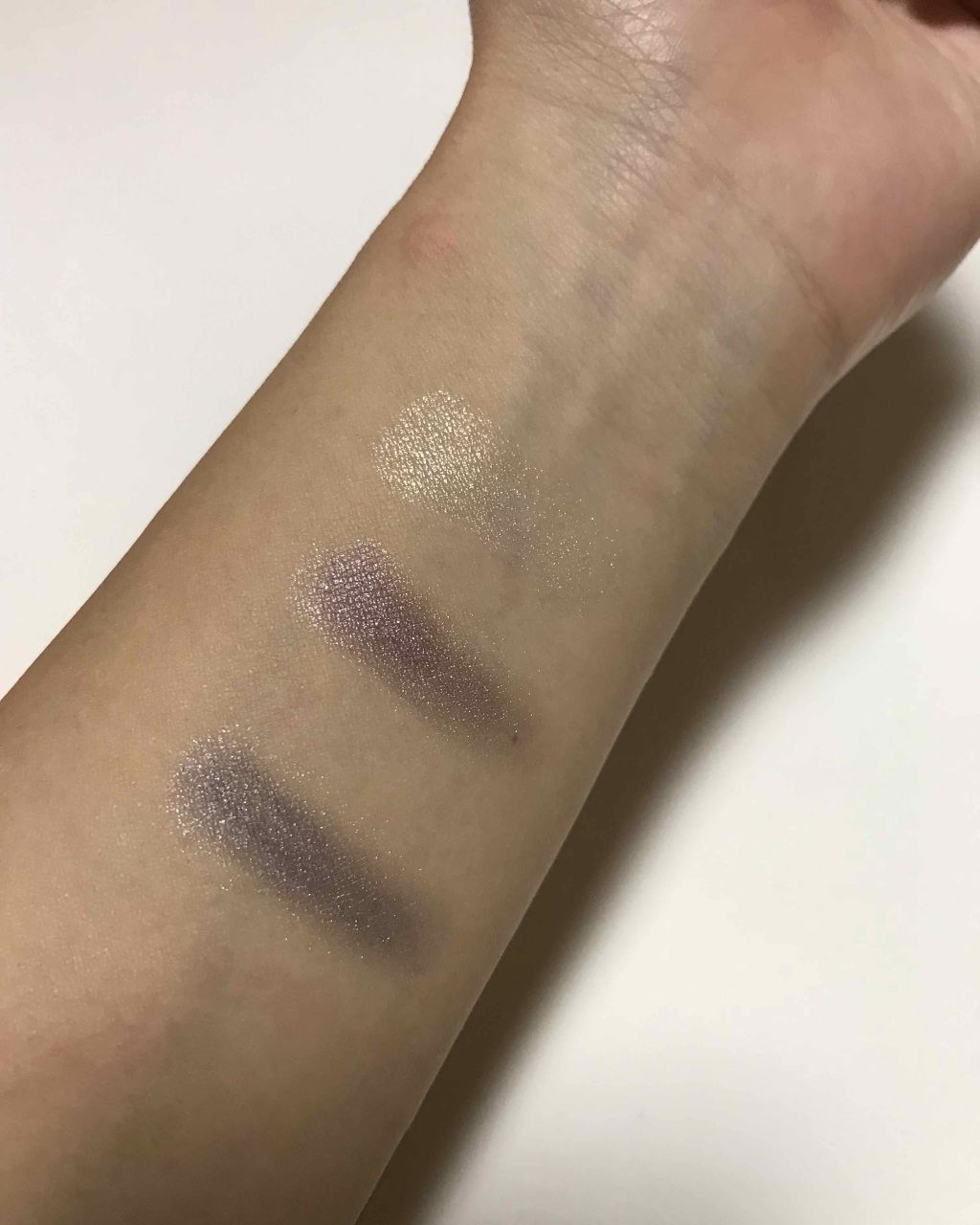 トーンアップアイシャドウ/CEZANNE/アイシャドウパレットを使ったクチコミ(4枚目)