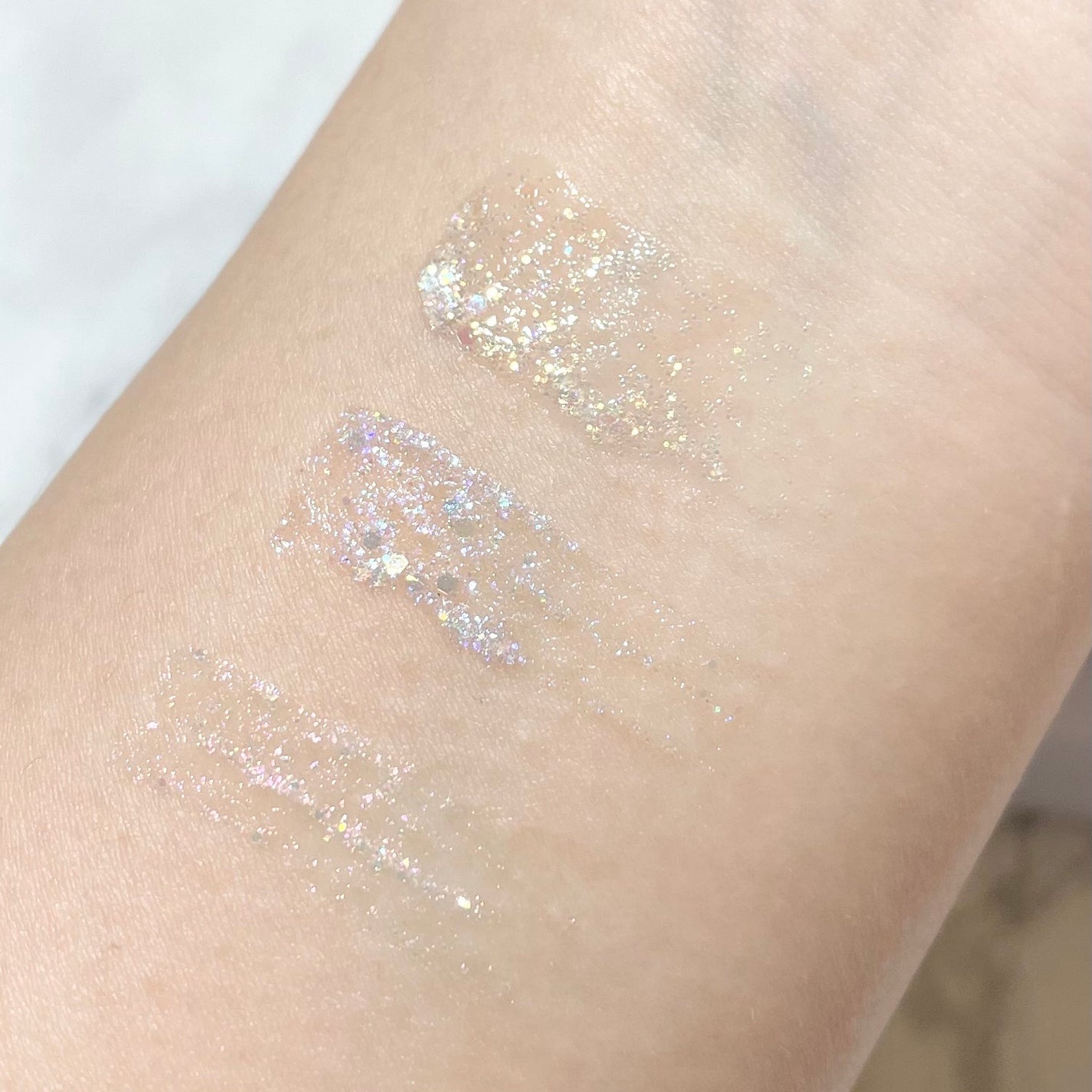 リキッド グリッター シャドウ/rom&nd/グリッターを使ったクチコミ(4枚目)