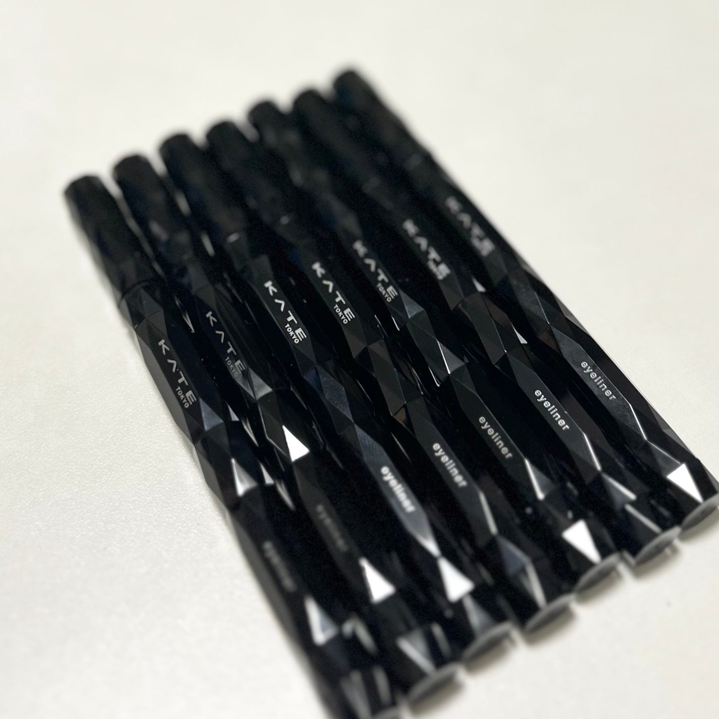 スーパーシャープライナーEX4.0/KATE/リキッドアイライナーを使ったクチコミ(1枚目)