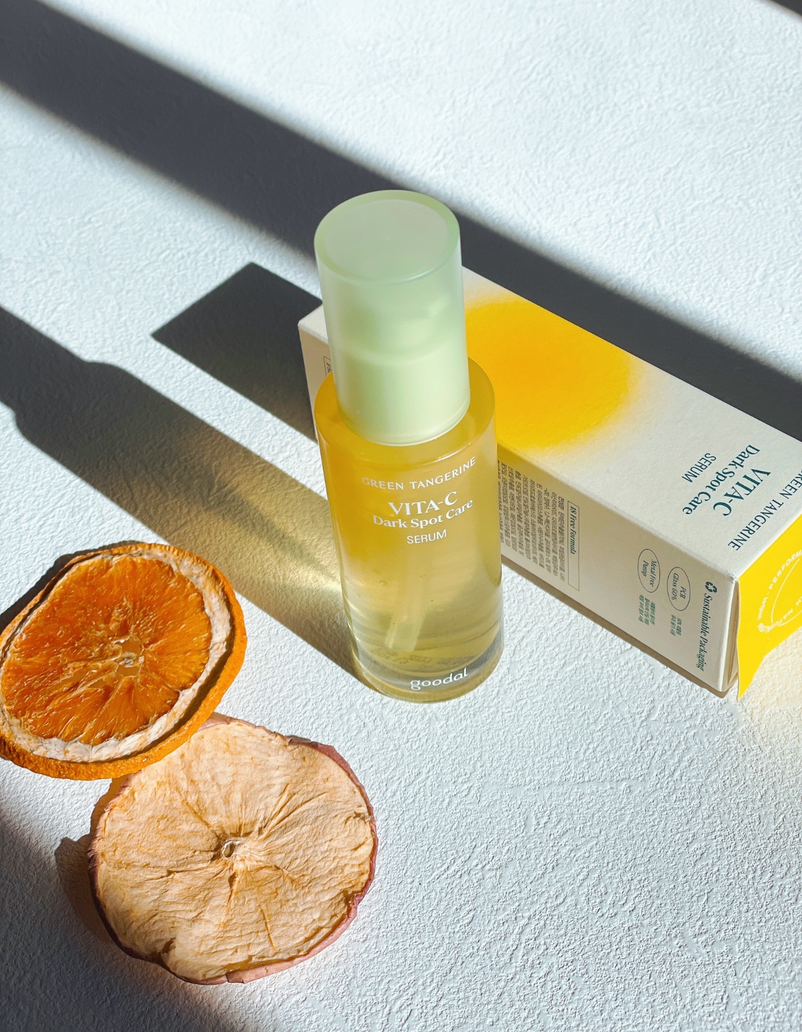 グリーンタンジェリン ビタC ダークスポットケアセラム/goodal/美容液を使ったクチコミ（3枚目）
