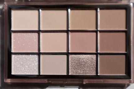 ソフトブラーリングアイパレット/wakemake/アイシャドウパレットを使ったクチコミ(2枚目)