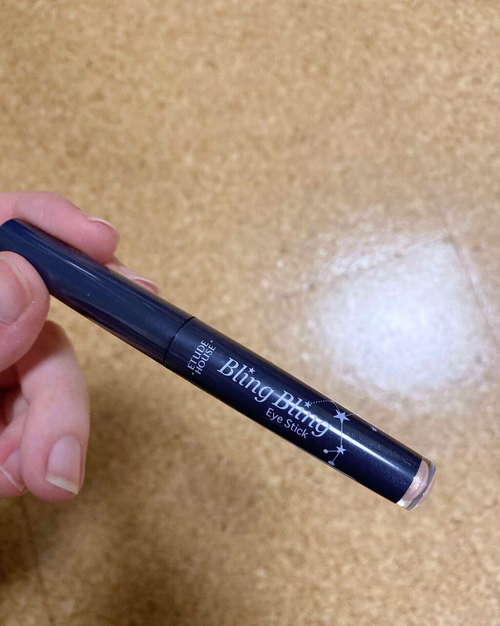 キラキラ アイシャドウ/ETUDE/スティックアイシャドウを使ったクチコミ（1枚目）