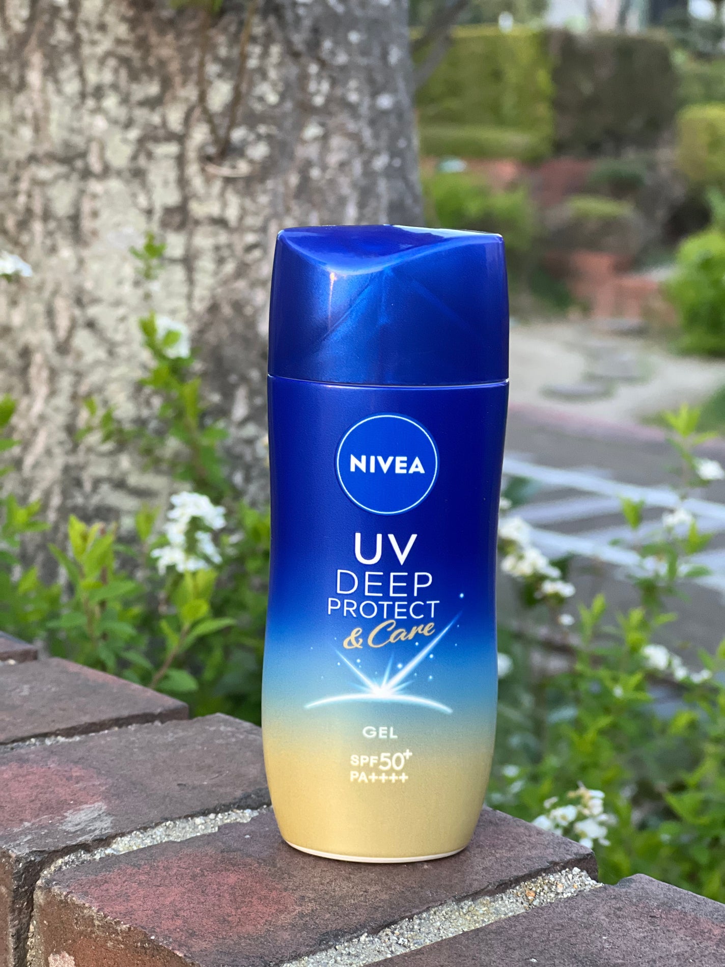 ミスクレオ on LIPS 「ニベア花王からいただきました.SPF50+・PA++++の紫外..」(3枚目)