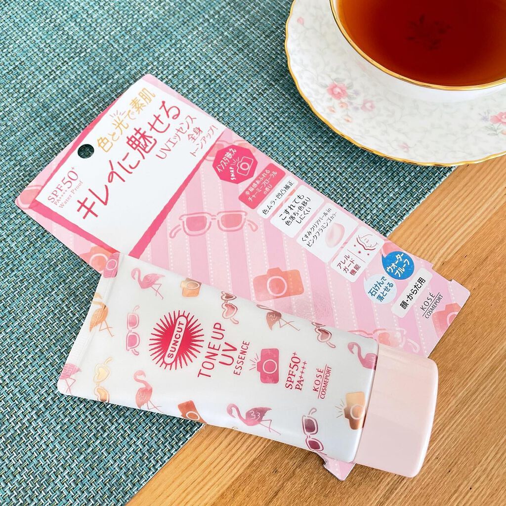 トーンアップUV エッセンス/サンカット®/日焼け止めローションを使ったクチコミ（3枚目）