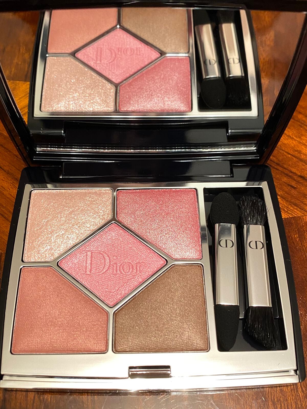 【旧】サンク クルール クチュール/Dior/アイシャドウパレットを使ったクチコミ(1枚目)