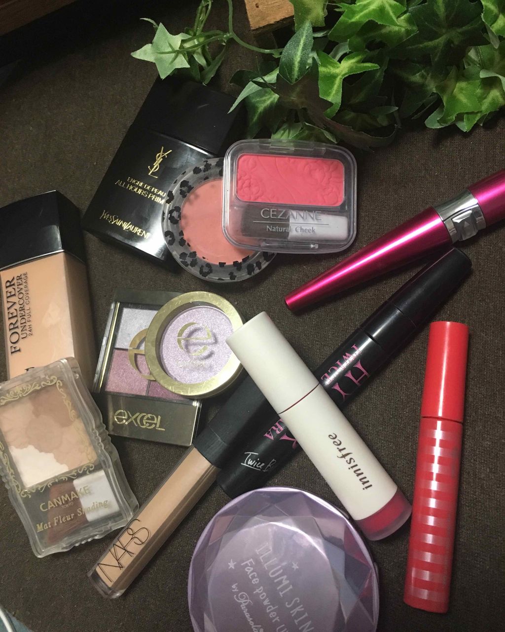 パラソーラ イルミスキン フェイスパウダー UV/ナリスアップ/プレストパウダーを使ったクチコミ（2枚目）