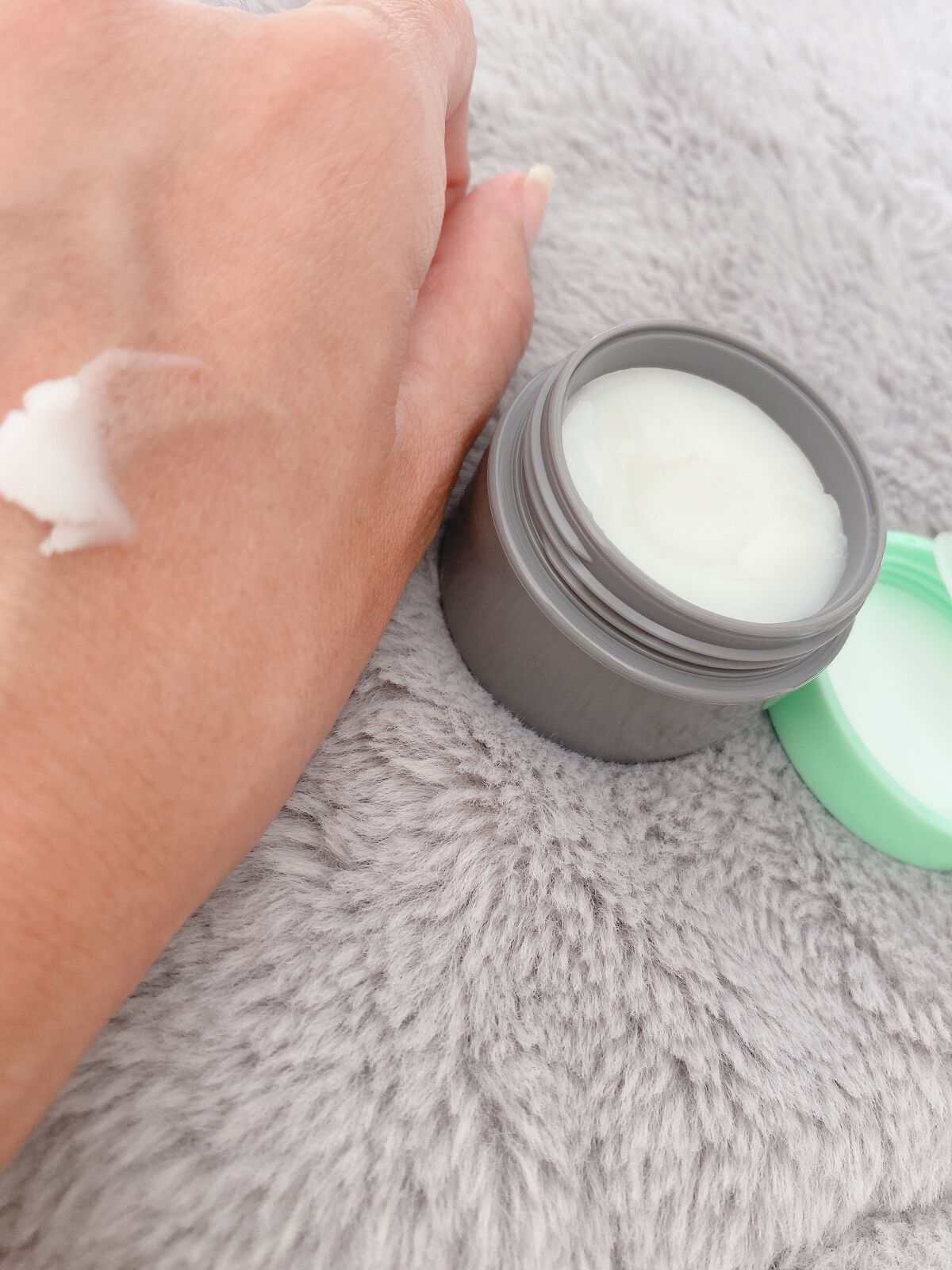 トゥーゴー スキンバーム/RISM/フェイスバームを使ったクチコミ(2枚目)