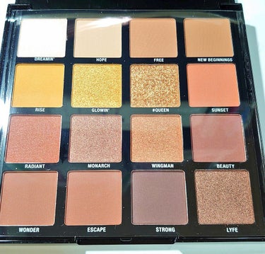  BREAK FREE 16-COLOR EYESHADOW PALETTE/L.A.Girl/アイシャドウパレットを使ったクチコミ（2枚目）