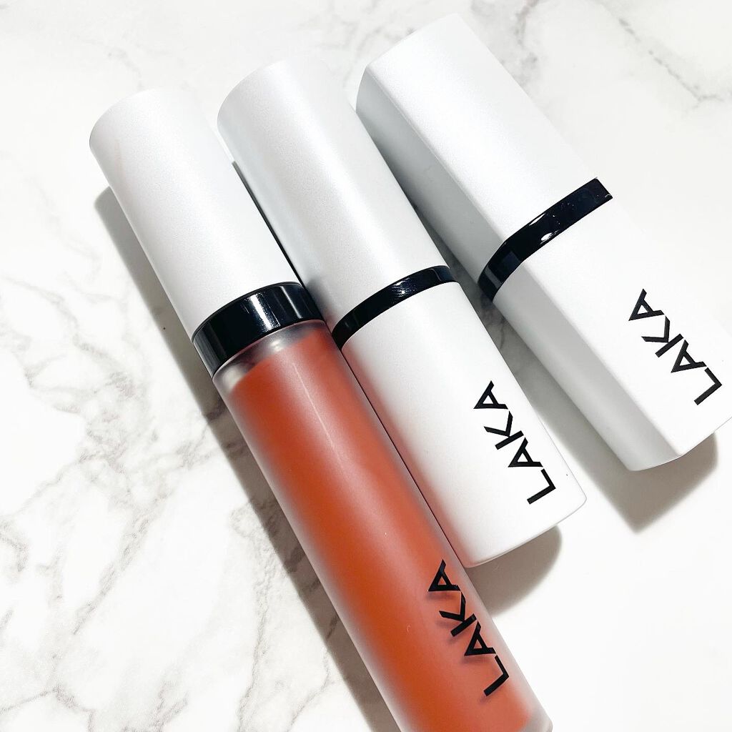 ウォータリーシアー リップスティック 04 CLAUDE/Laka/口紅を使ったクチコミ（2枚目）