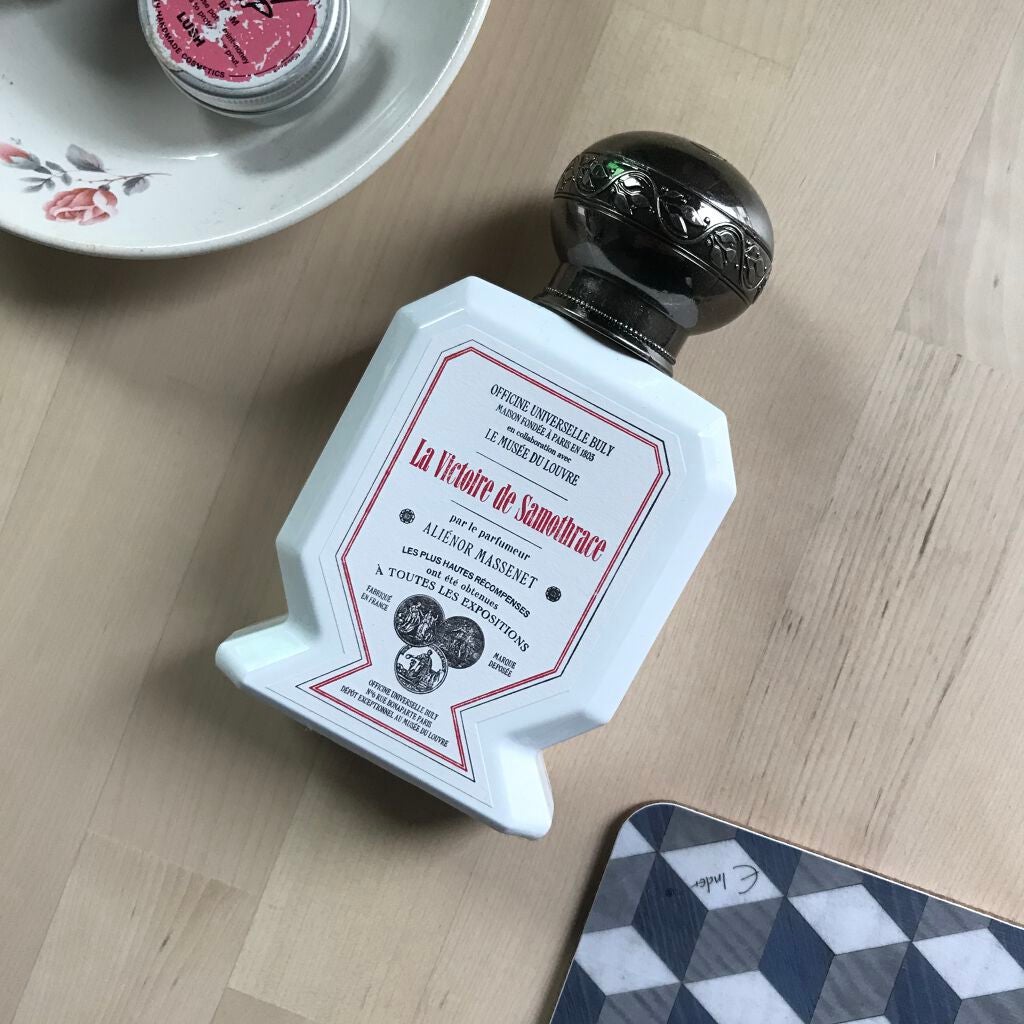 オー・トリプル 「サモトラケのニケ」/オフィシーヌ・ユニヴェルセル・ビュリー/香水(レディース)を使ったクチコミ(1枚目)