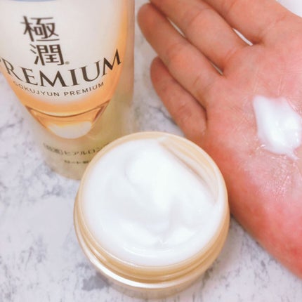 極潤プレミアムヒアルロン液(ハダラボスーパーモイスト化粧水c)/肌ラボ/化粧水を使ったクチコミ(5枚目)