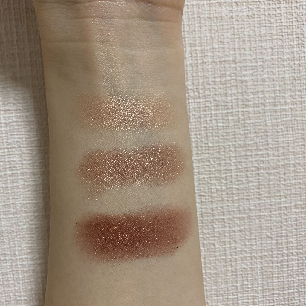 シャドーカスタマイズ/MAJOLICA MAJORCA/単色アイシャドウを使ったクチコミ（3枚目）