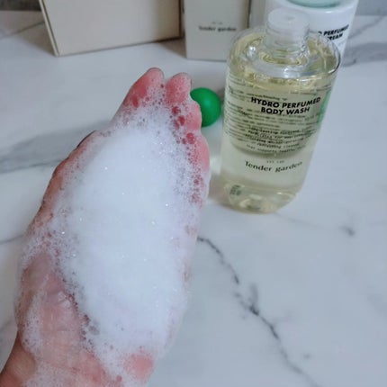 みぃ on LIPS 「かわいすぎる♡ボディウォッシュ&ボディクリーム@15bako様..」(6枚目)