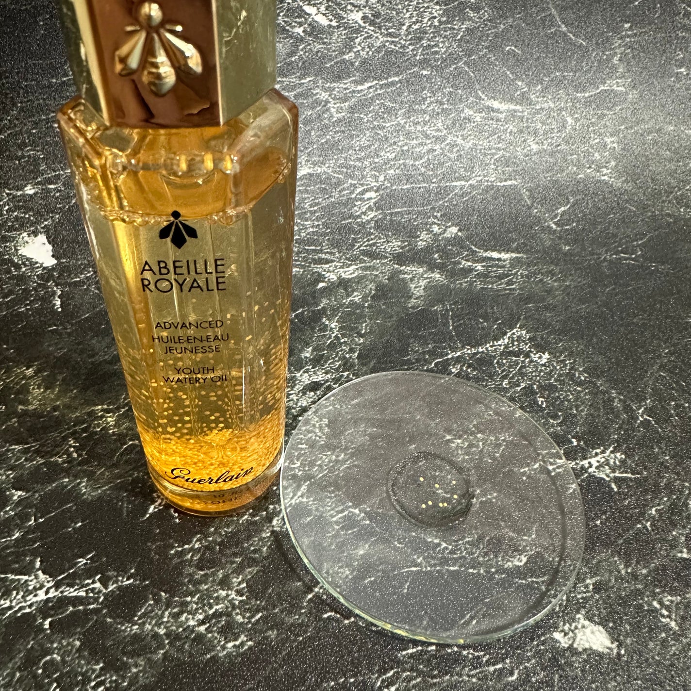 アベイユ ロイヤル ウォータリー オイル セロム/GUERLAIN/美容液を使ったクチコミ(2枚目)