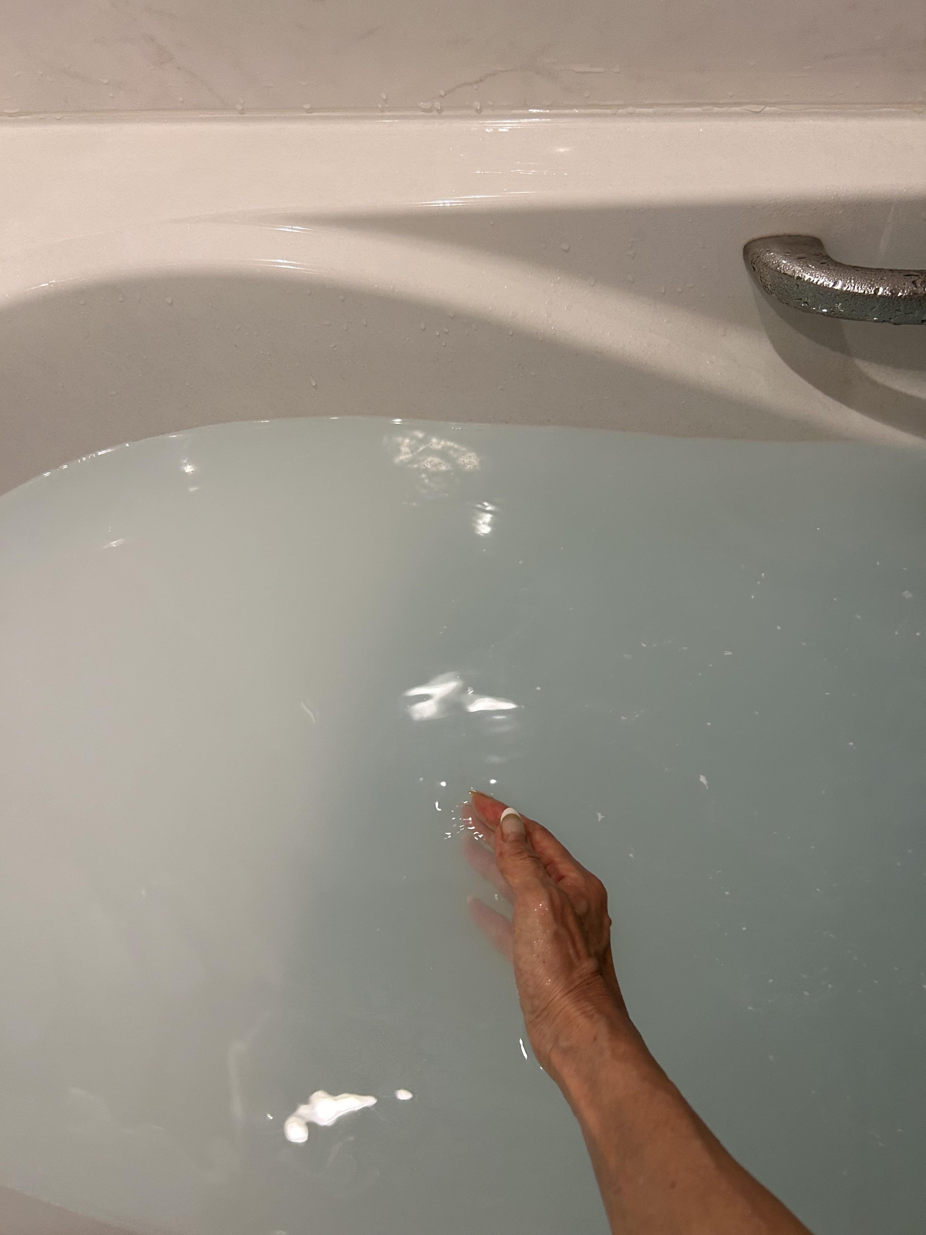 美浴液(入浴用)/ドモホルンリンクル/保湿系入浴剤を使ったクチコミ（2枚目）