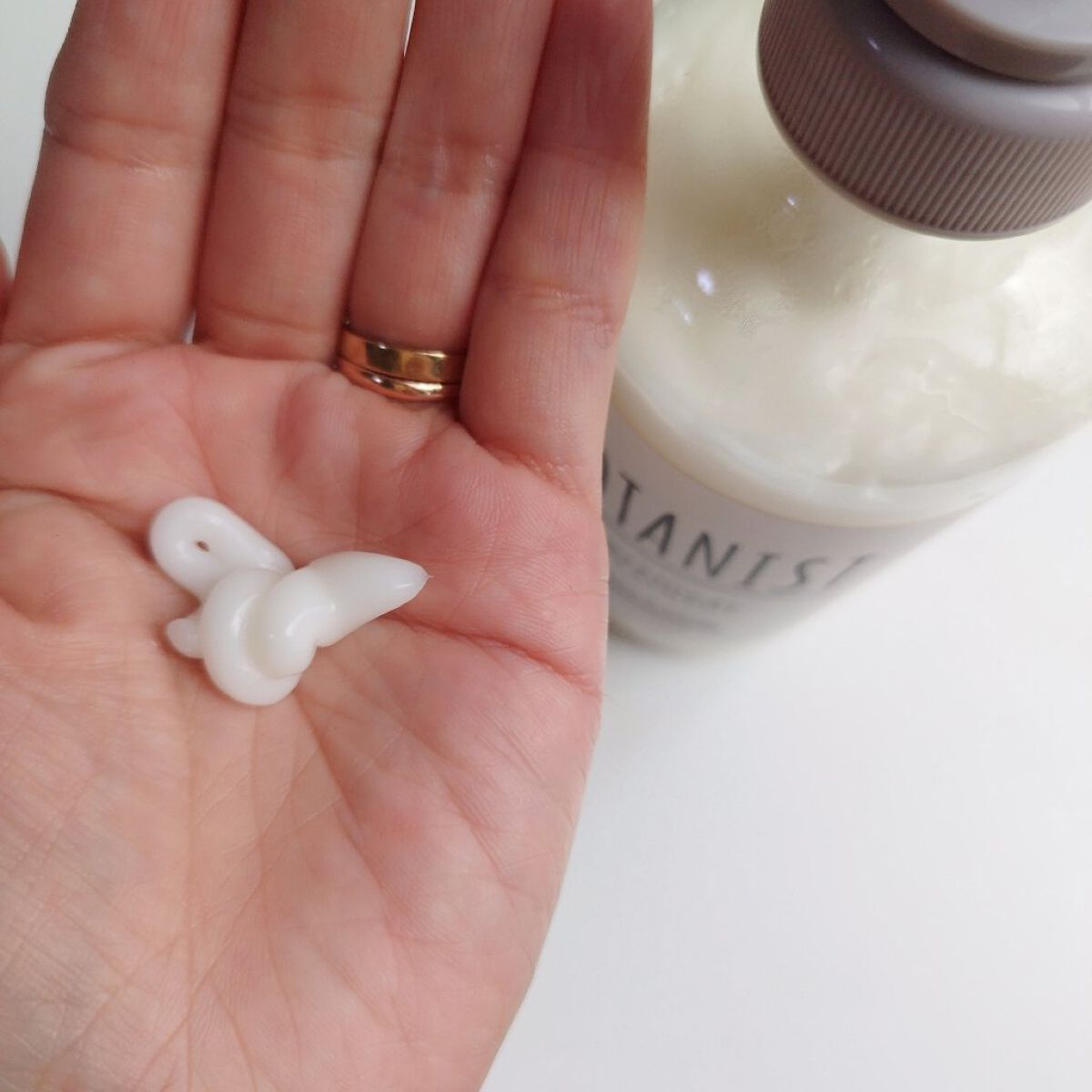 ボタニカルシャンプー／トリートメント(ダメージケア) /BOTANIST/シャンプー・コンディショナーを使ったクチコミ（3枚目）