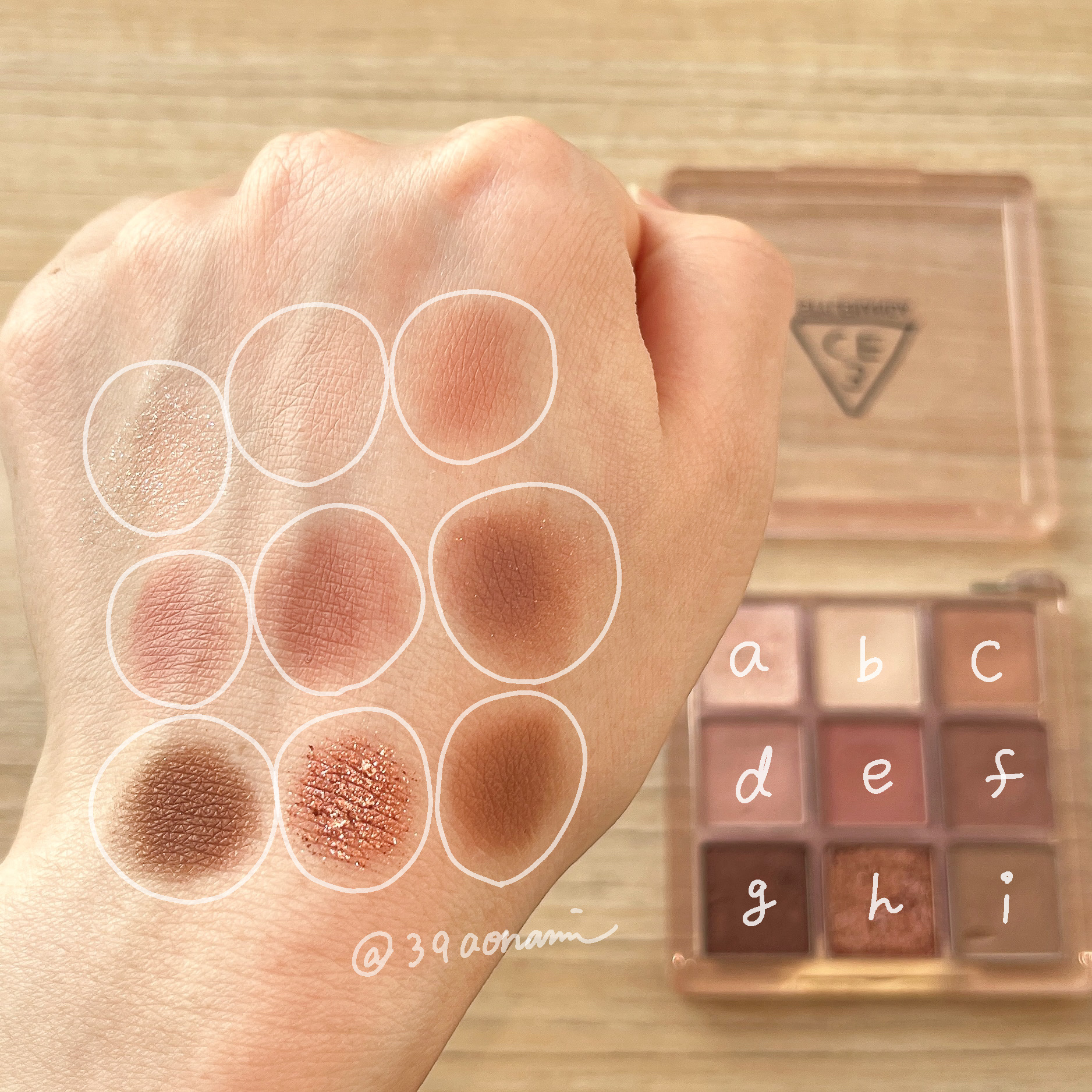 3CE マルチアイカラーパレット/3CE/アイシャドウパレットを使ったクチコミ（3枚目）