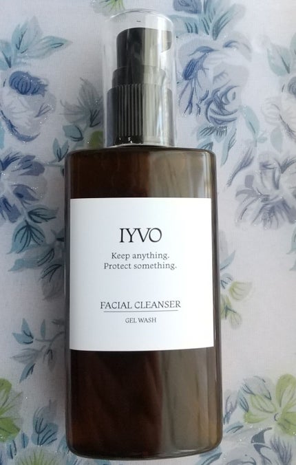 フェイシャルクレンザー ジェルウォッシュ/IYVO/その他洗顔料を使ったクチコミ(2枚目)