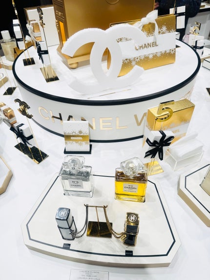 シャネル N°5 オードゥ パルファム (ヴァポリザター)/CHANEL/香水(レディース)を使ったクチコミ(5枚目)