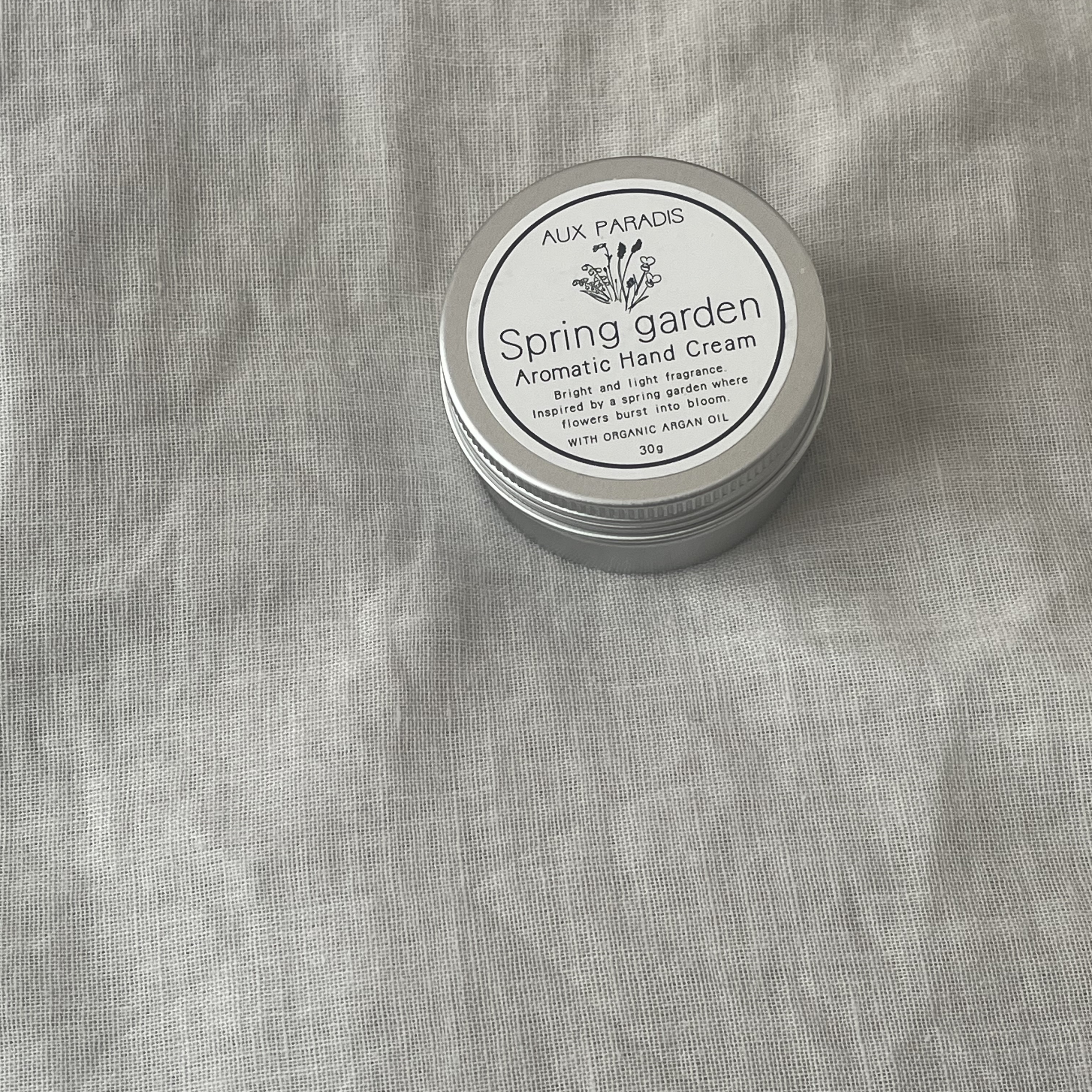 アロマティック ハンドクリーム #11 Spring garden 30g/AUX PARADIS/ハンドクリームを使ったクチコミ（1枚目）