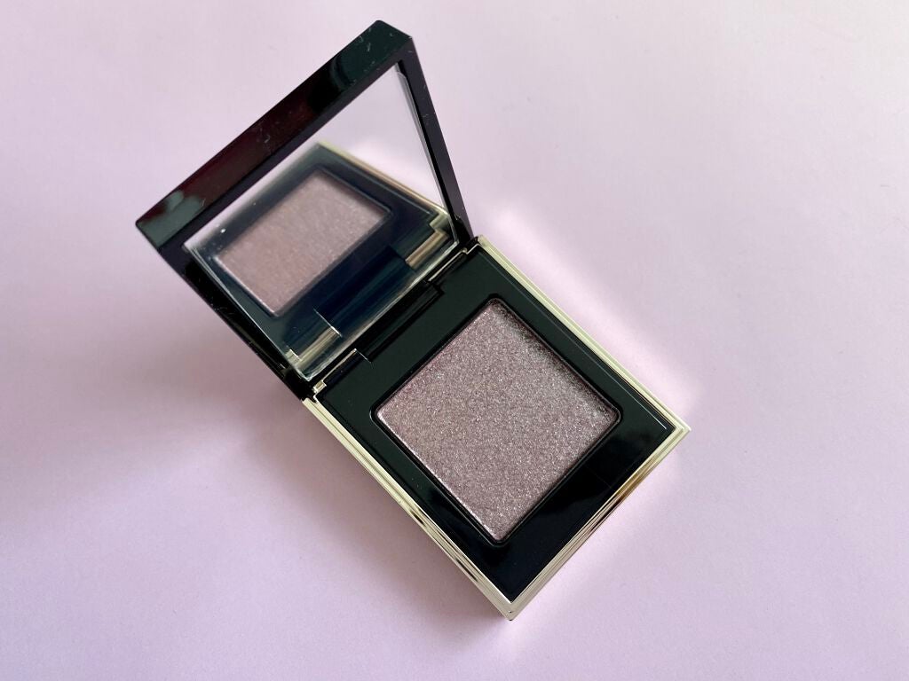 トーン タッチ アイズ/SUQQU/単色アイシャドウを使ったクチコミ(1枚目)