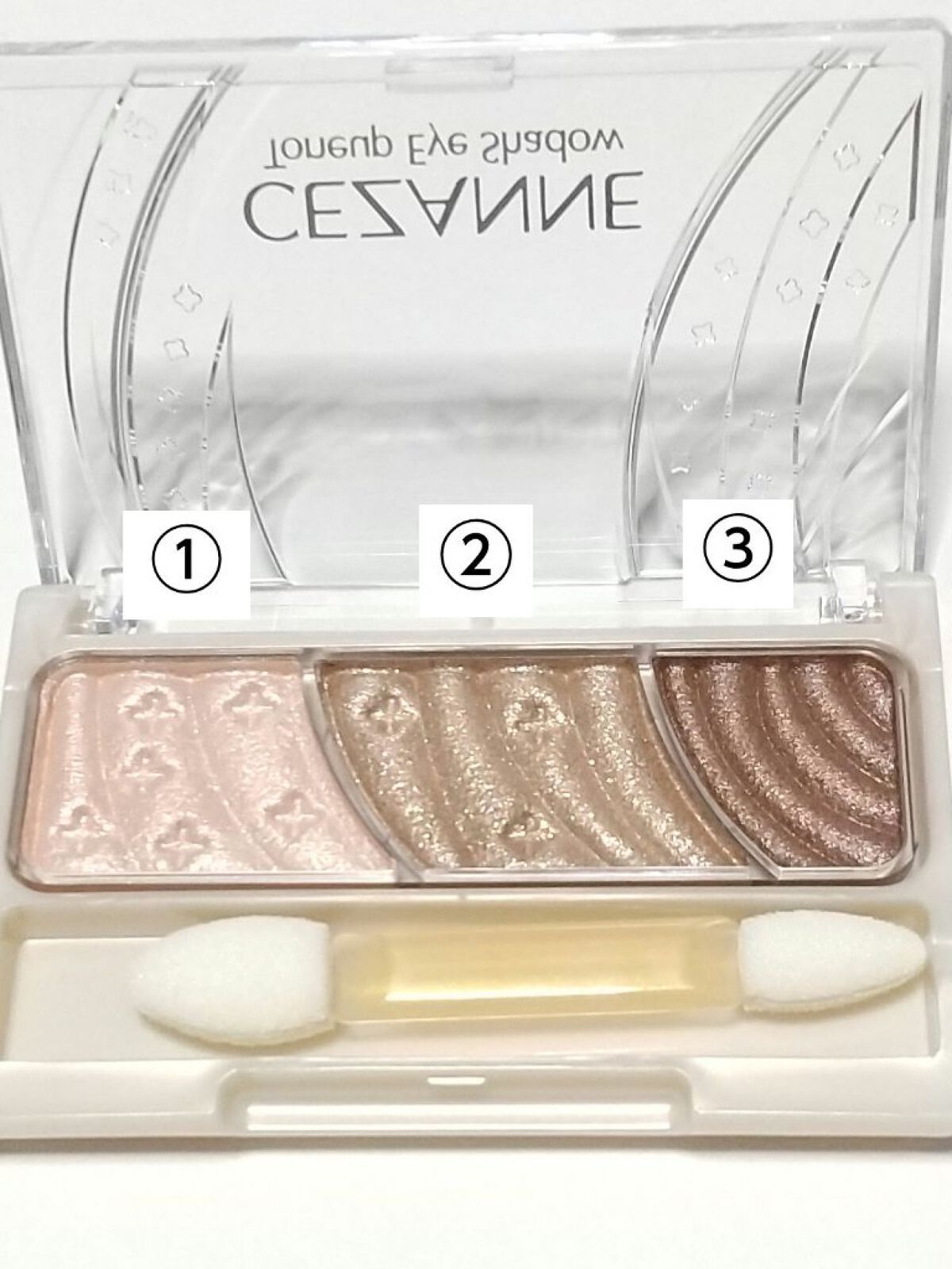 トーンアップアイシャドウ/CEZANNE/アイシャドウパレットを使ったクチコミ（2枚目）